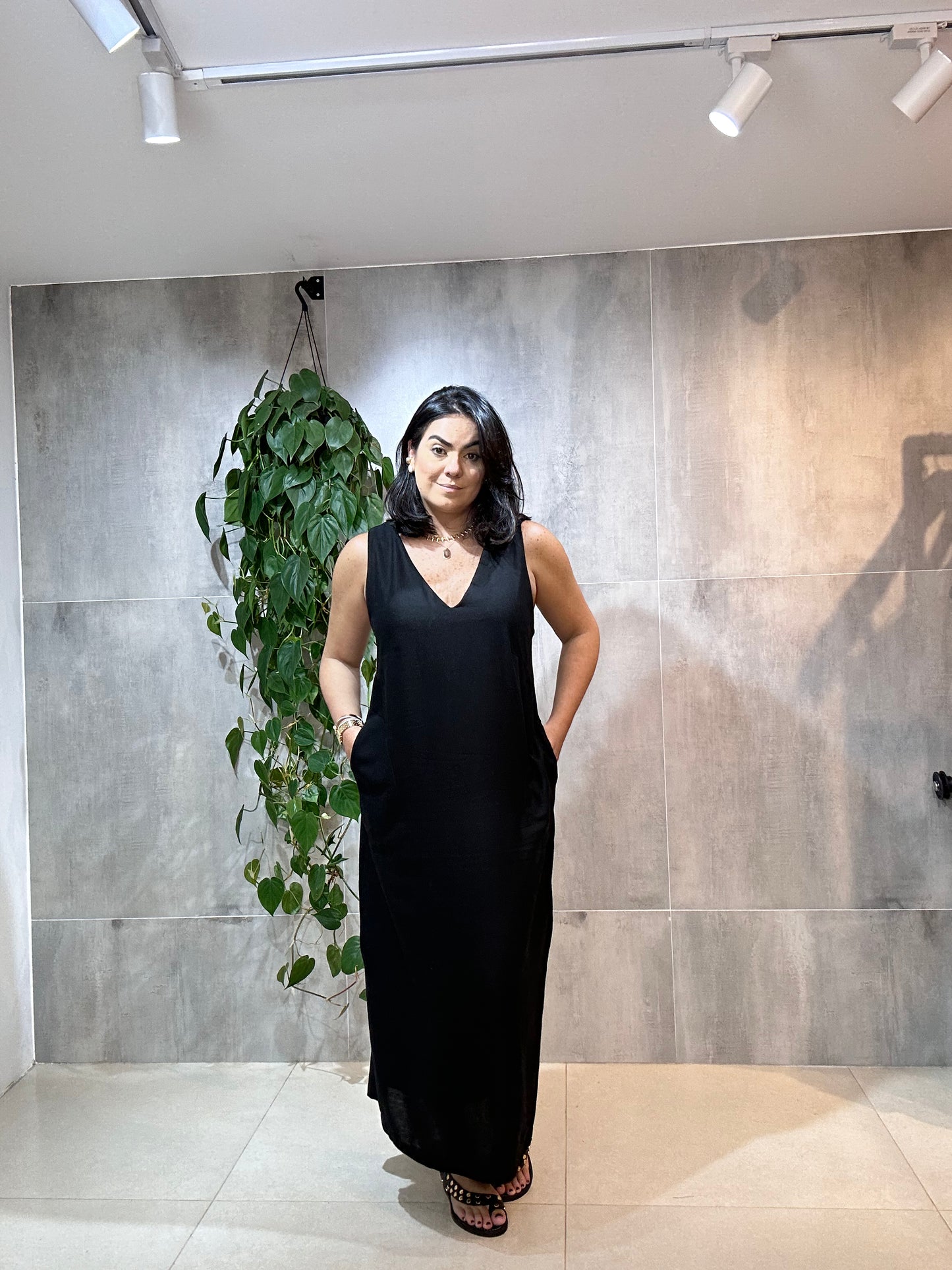 Vestido Debora decote V