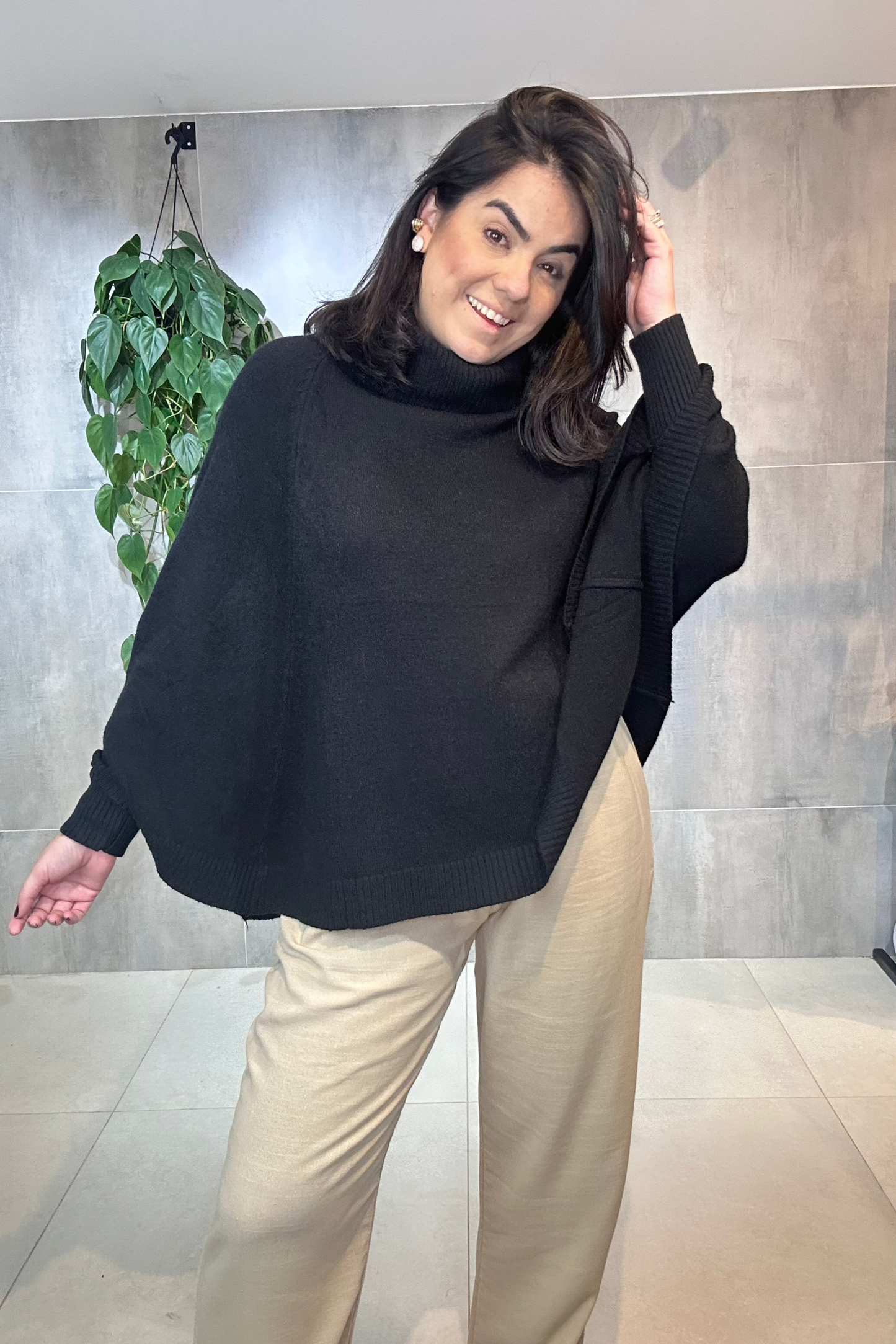Poncho Livia
