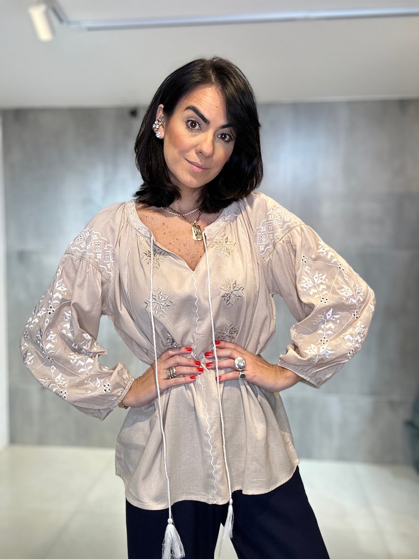 Bata Tais